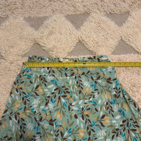 J. Jill 2-piece Stretch Skirt/blouse , size Large floral print - Picture 8 of 12
